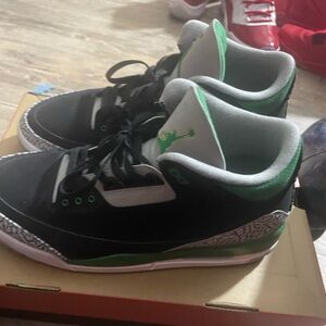 Jordan 3 pine green Black and Green Sneakers